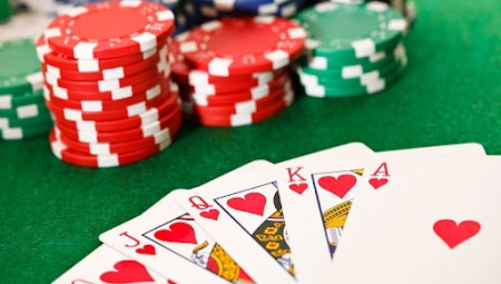 Tải game đánh bài poker online cho tân thủ